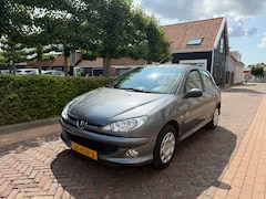 Peugeot 206 - 1.4 Génération