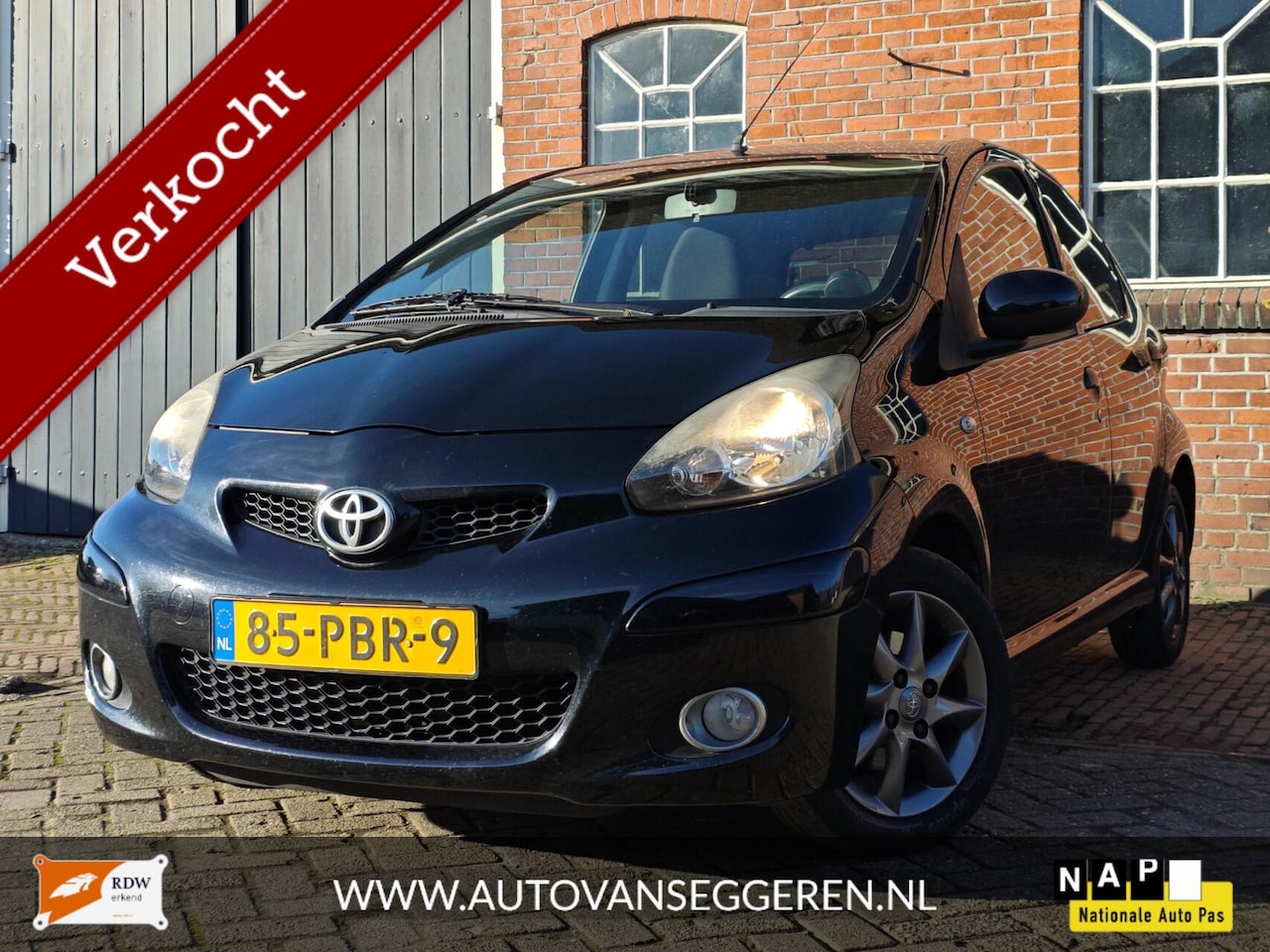 Toyota Aygo - 1.0-12V Dynamic Navigator 1.0-12V Dynamic Navigator - AutoWereld.nl