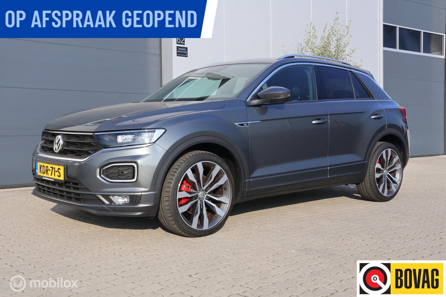 Volkswagen T-Roc - 1.5 TSI DSG R-Line I Camera | ACC | LED - AutoWereld.nl