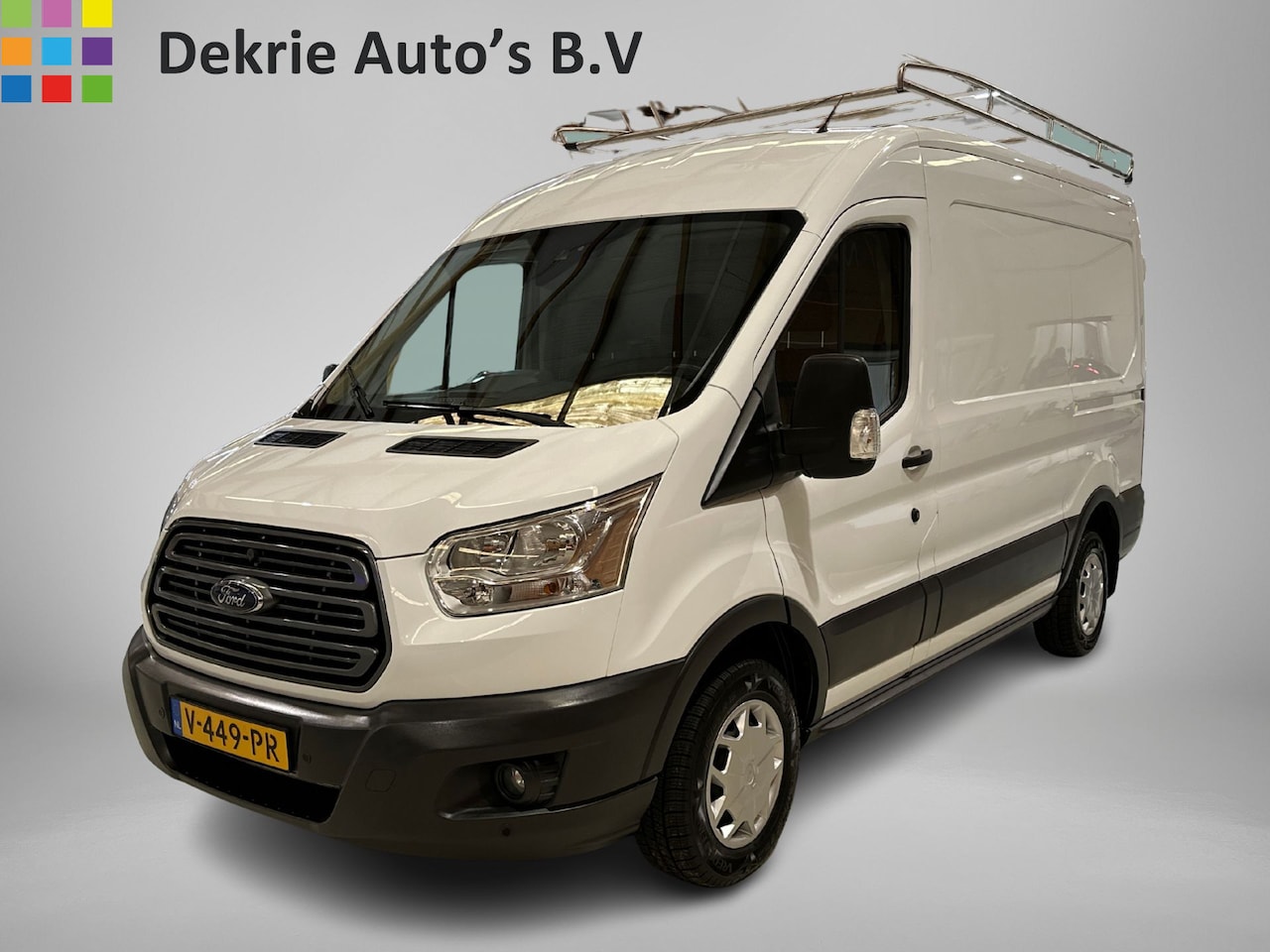 Ford Transit - 2.0 TDCI L2H2 3Pers. / Pdc.V+A / Airco / Radio multimedia / Imperial / Apk 07-2027 - AutoWereld.nl
