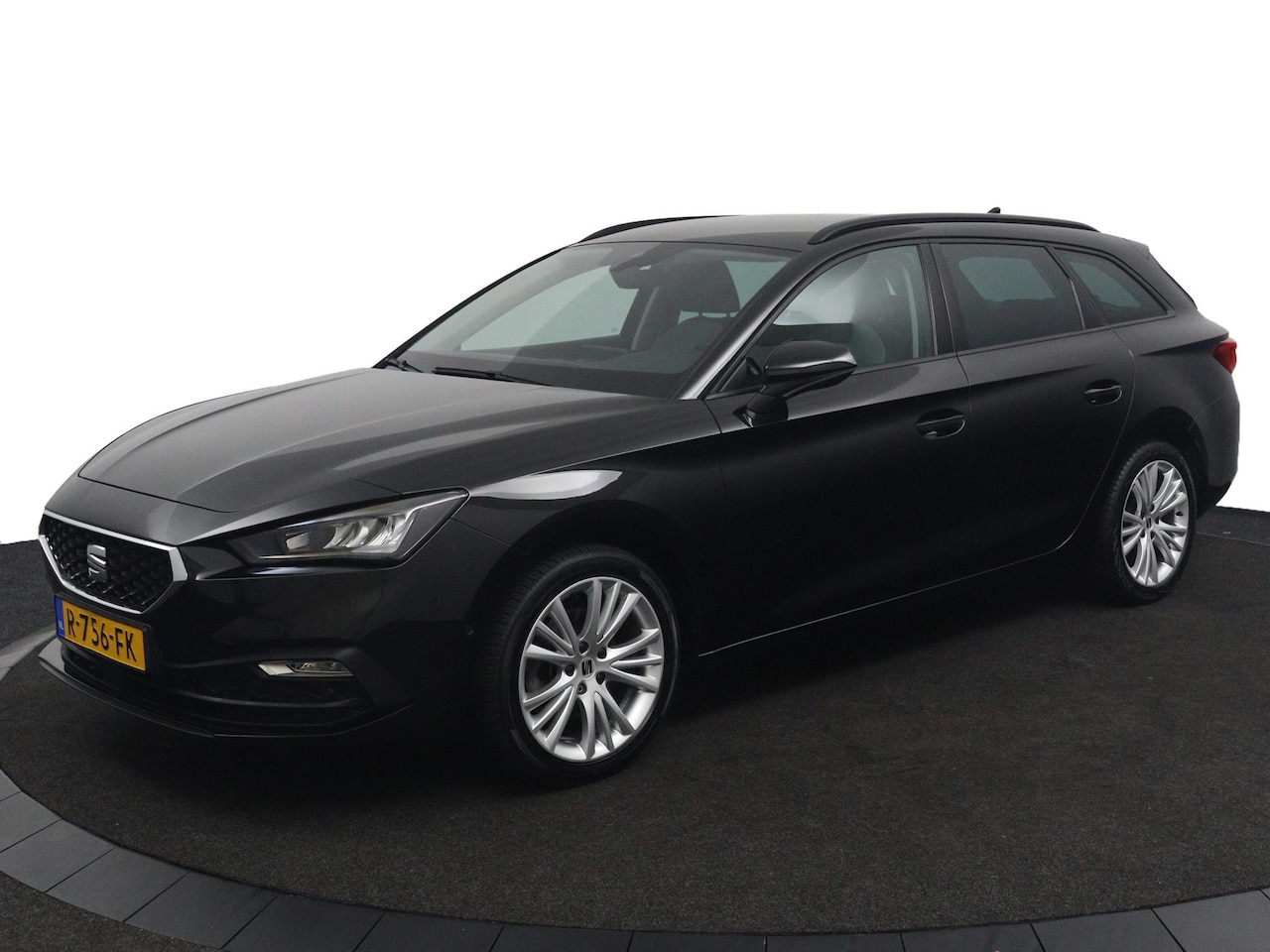 SEAT Leon Sportstourer - 1.0 TSI Style Business Intense Rijklaarprijs! - AutoWereld.nl