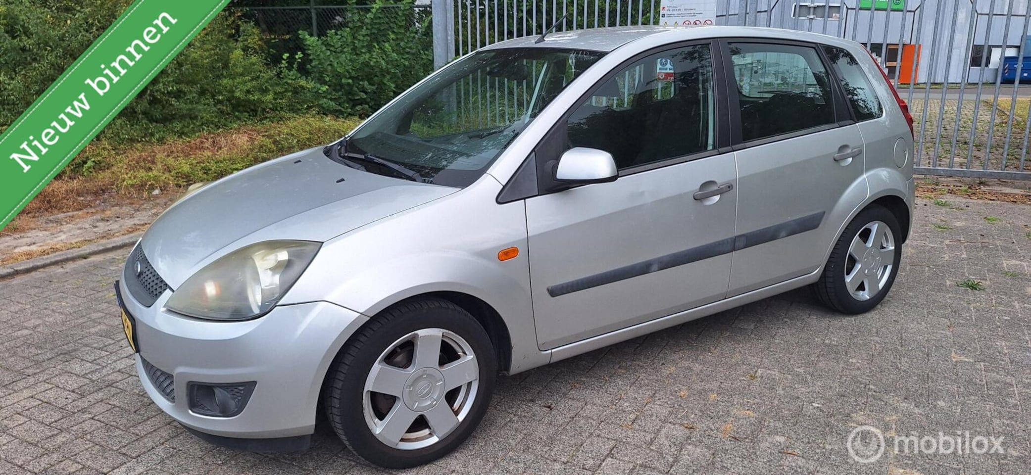 Ford Fiesta - 1.3-8V Style 1.3-8V Style - AutoWereld.nl