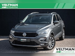 Volkswagen T-Roc - 1.5 TSI Sport PANO AUTOMAAT ACC LED NAVI
