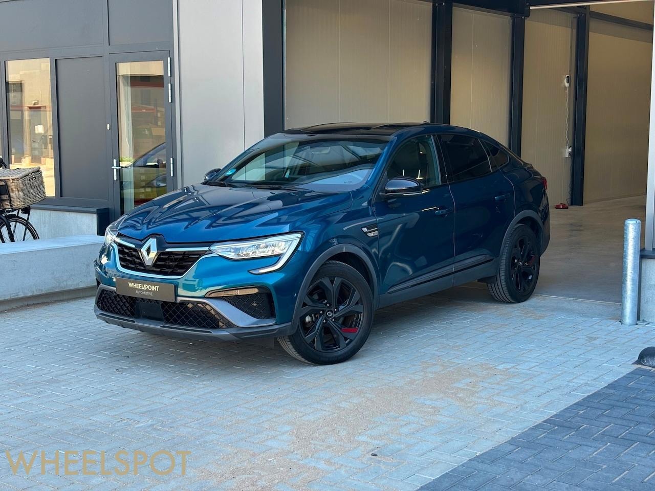 Renault Arkana - 1.6 E-Tech Hybrid 145 R.S. Line|Leer|Carbon - AutoWereld.nl