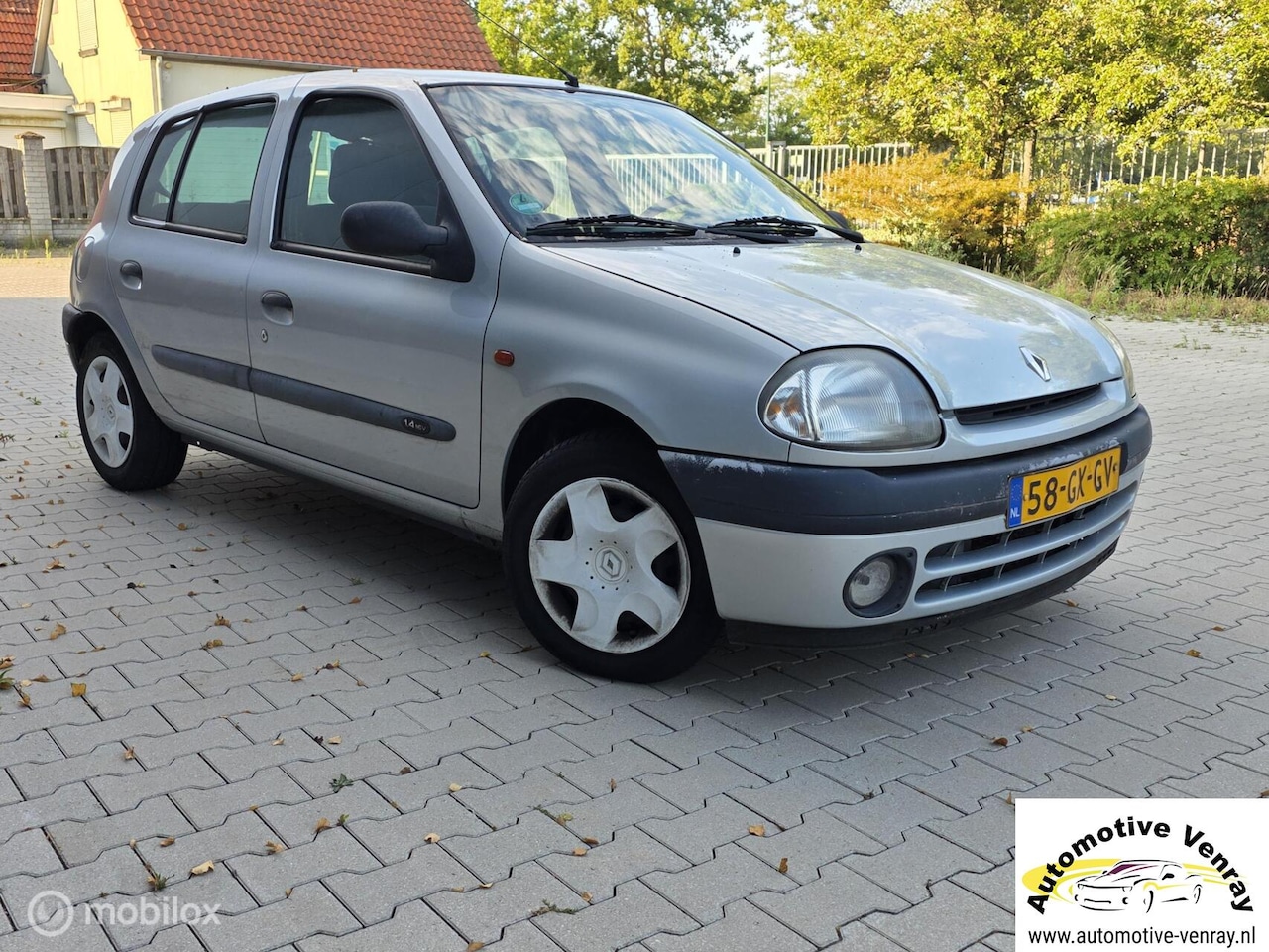 Renault Clio - 1.4-16V Ludo 1.4-16V Ludo, automaat inruilkoopje - AutoWereld.nl