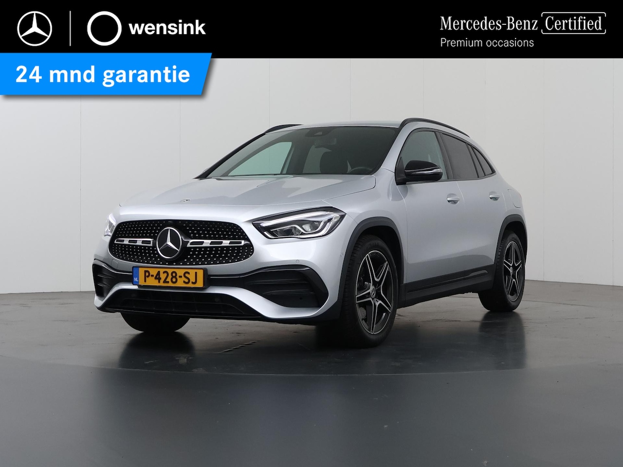 Mercedes-Benz GLA-Klasse - 180 Business Solution AMG | Night | Widescreen | Stoelverwarming | Extra getint glas | - AutoWereld.nl
