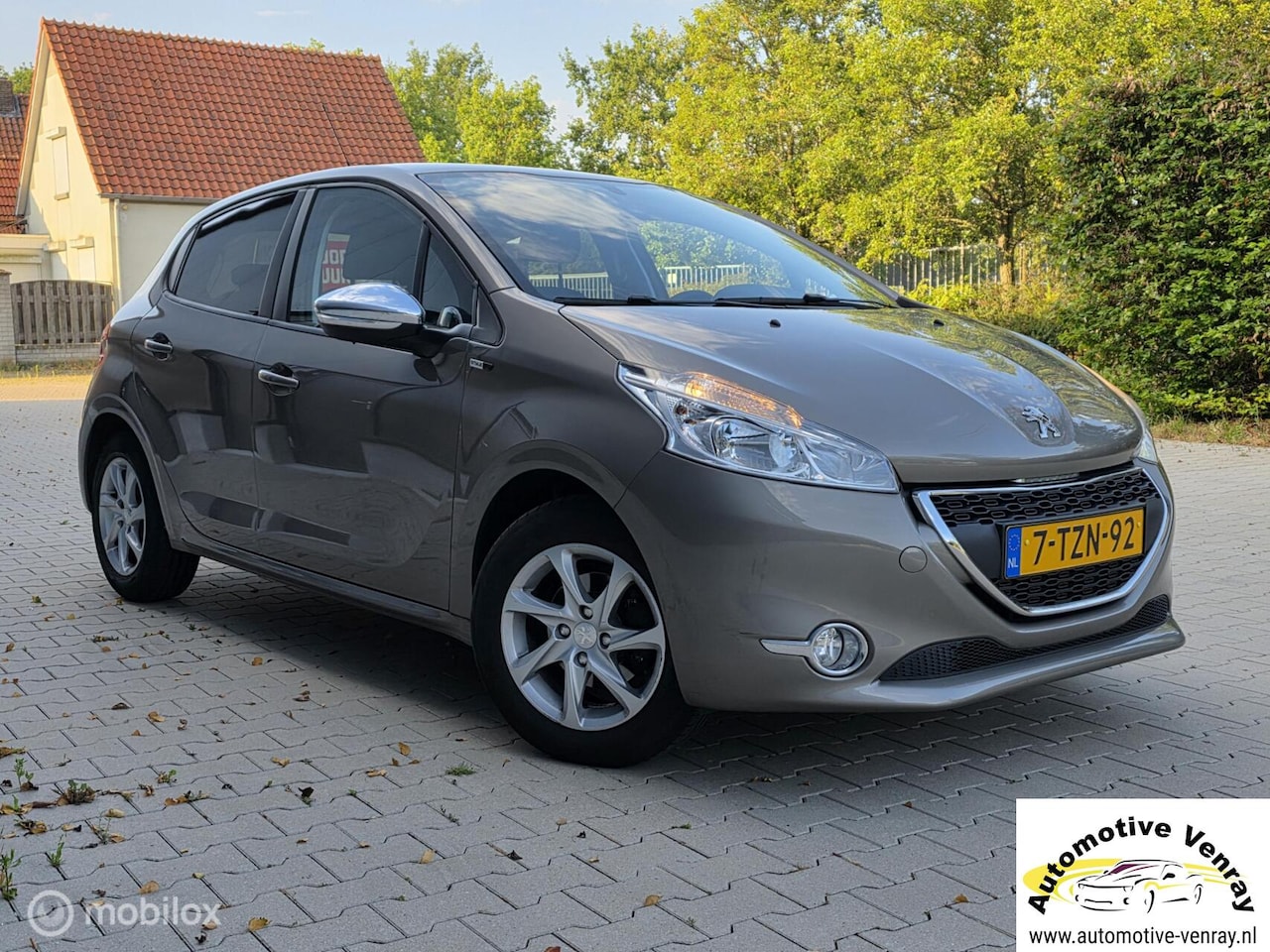 Peugeot 208 - 1.2 VTi Style 76.000 km NAP, mooie frisse Auto - AutoWereld.nl