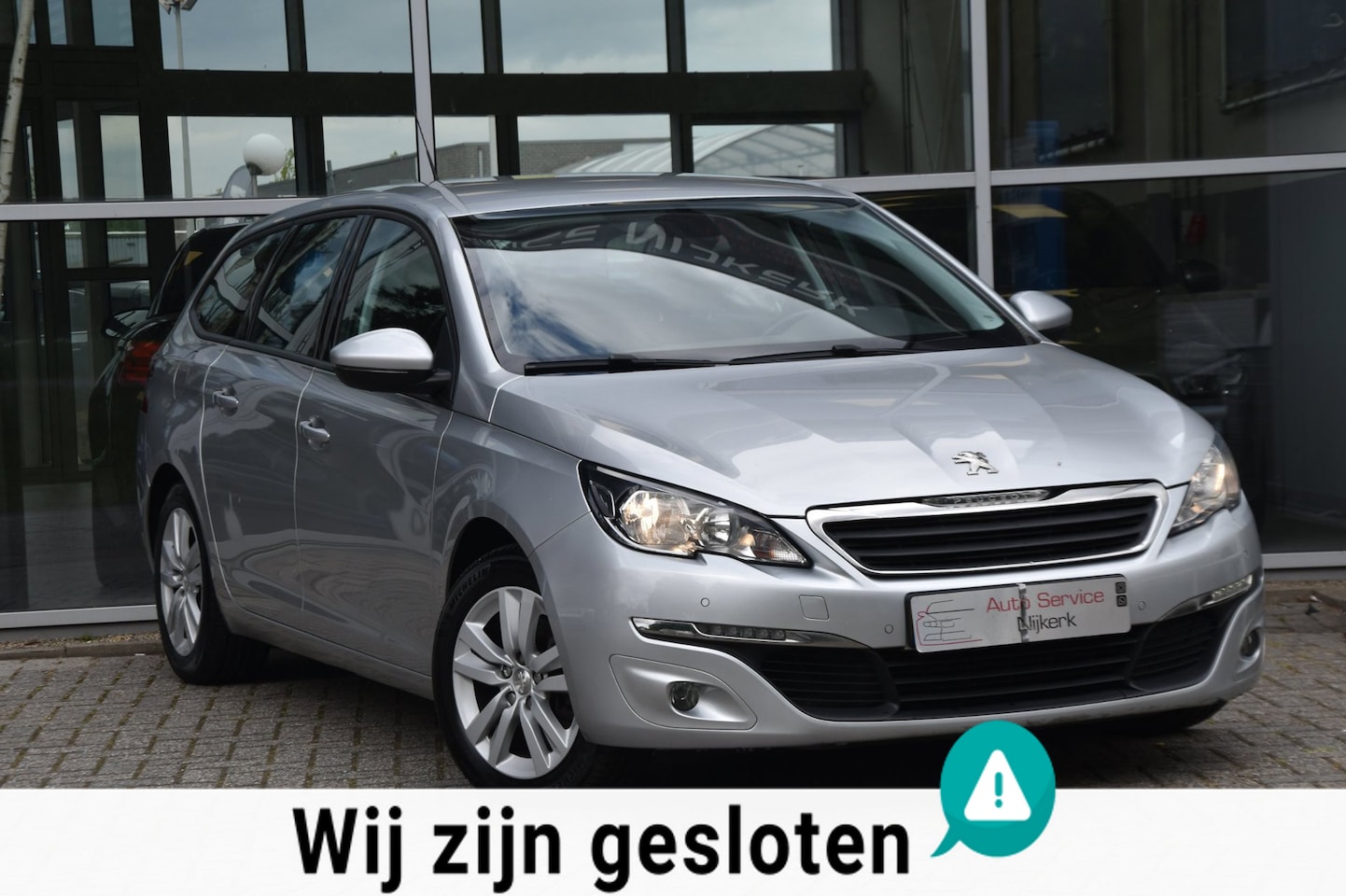 Peugeot 308 SW - 1.2 PureTech Allure | Navi | Trekhaak | LED | 1e Eigenaar - AutoWereld.nl