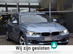 BMW 3-serie Touring - 320d EfficientDynamics Navi PDC Xenon Cruise NAP Dealeronderhouden