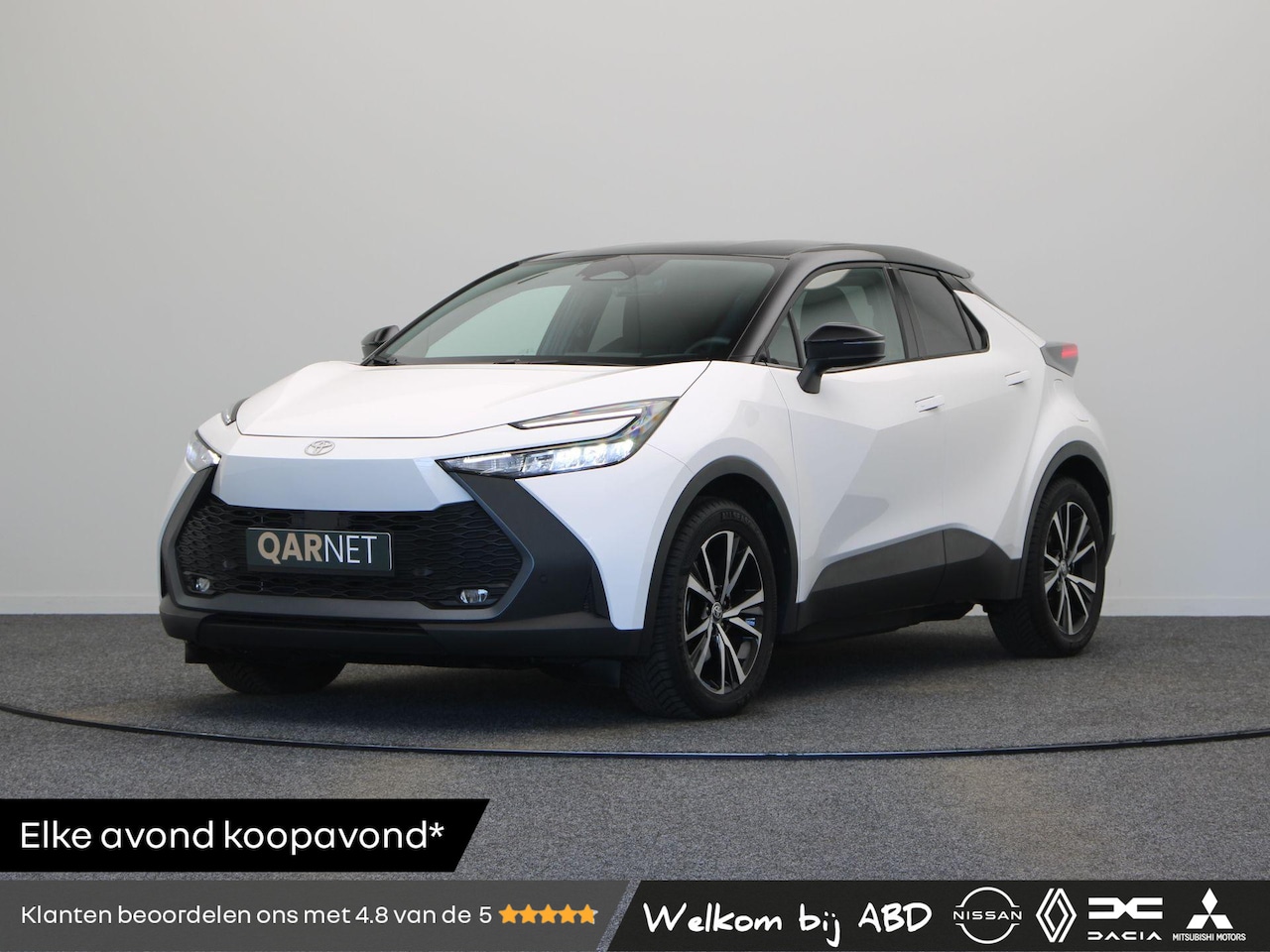 Toyota C-HR - 2.0 Plug-in Hybrid 220 First Edition | Stoelverwarming | PHEV | Keyless Entry | All Season - AutoWereld.nl