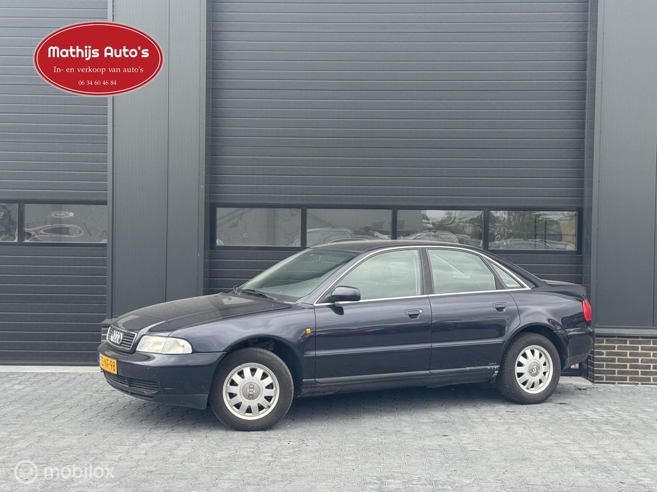 Audi A4 Limousine - 1.6 Advance Automaat! Airco! Nieuwe APK! - AutoWereld.nl