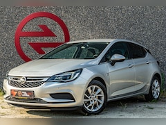 Opel Astra - 1.0 Turbo Online Edition / Trekhaak / Apple Carplay / Camera / Parkeersensoren / Navigatie
