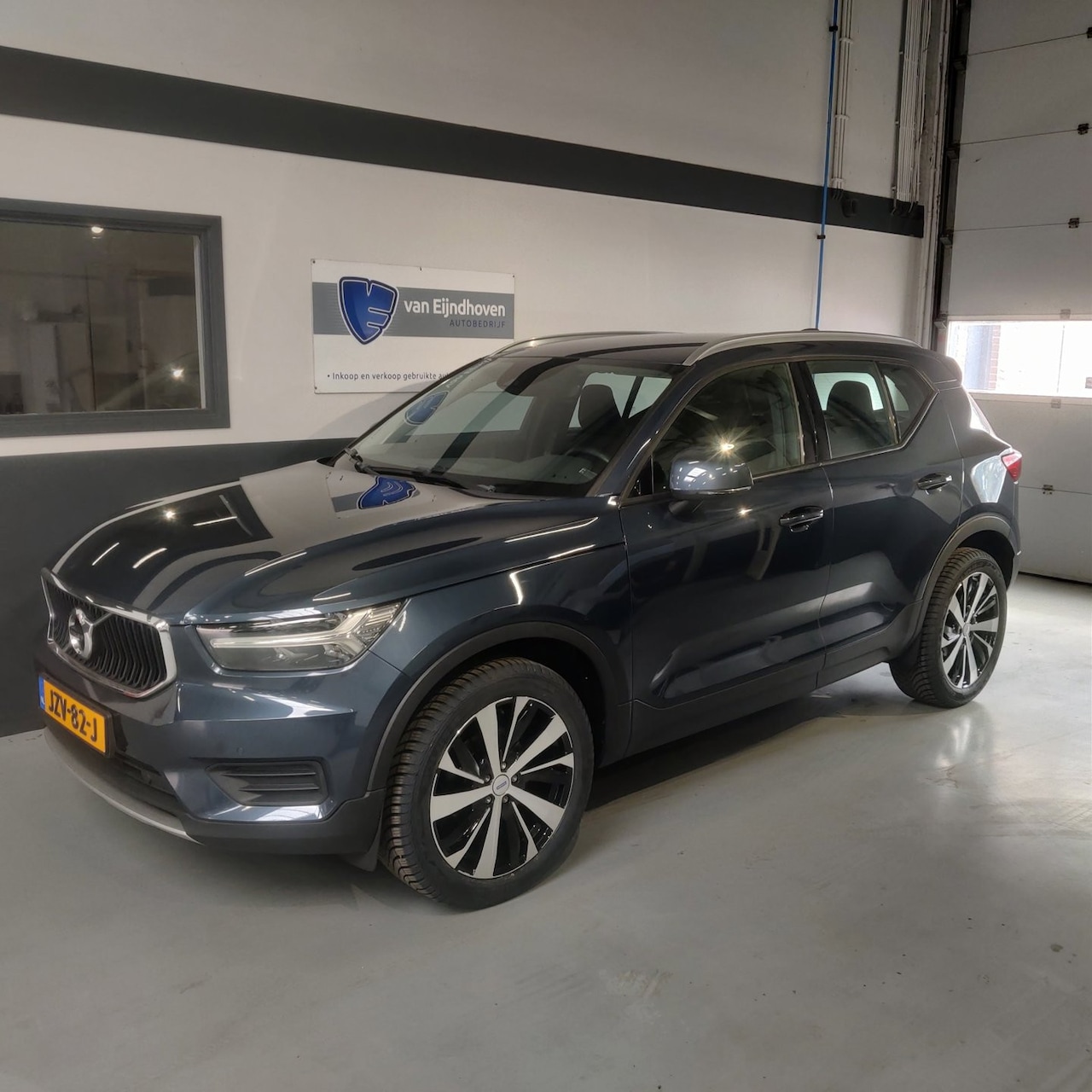 Volvo XC40 - 1.5 T3 Momentum 1.5 T3 Momentum 163PK - AutoWereld.nl