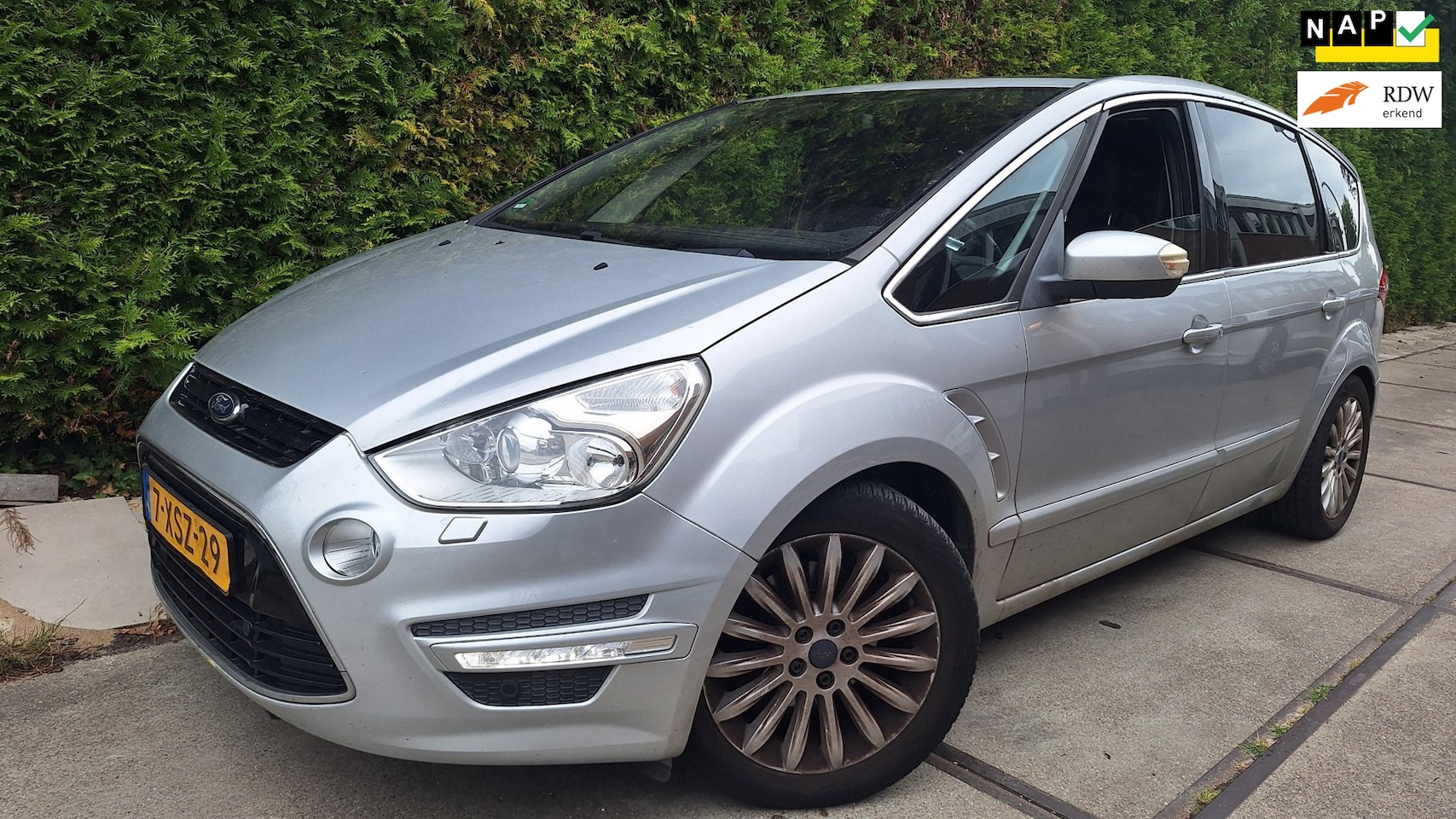 Ford S-Max - 1.6 EcoBoost Platinum 7p. 1.6 EcoBoost Platinum 7p. (koppaking defect) - AutoWereld.nl