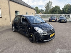Toyota Yaris - 1.3 VVTi Sol Sport