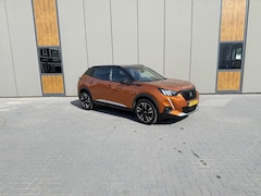 Peugeot 2008 - 1.2 PureTech - GT Pack 131Pk nieuwe Riem