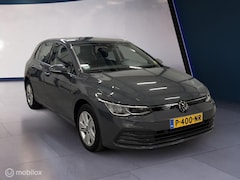Volkswagen Golf - 1.0 TSI Life ✓IQ✓PDC✓Applecar.✓ACC✓Org.NL