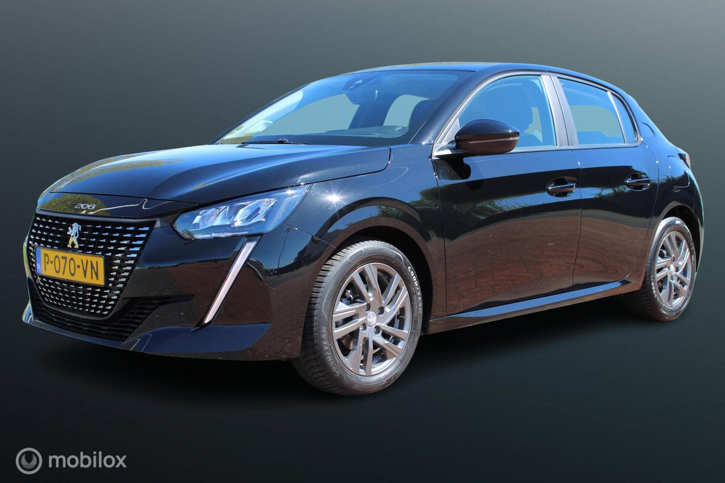 Peugeot 208 - 1.2 PureTech Active Pack 1.2 PureTech Active Pack, Navi, App connect, Cruise, Airco, Pdc, LMV - AutoWereld.nl