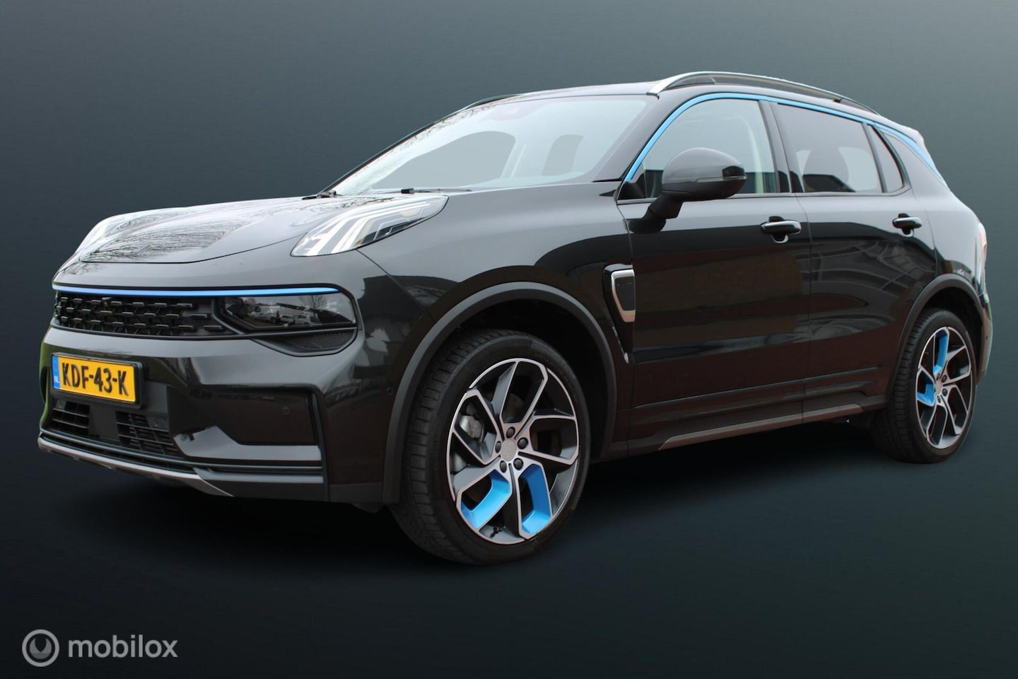 Lynk & Co 01 - 1.5 Plug-in Hybrid, Panoramadak, Stoelverwarming, Clima, Cruise, Pdc + Camera, Navi, App c - AutoWereld.nl
