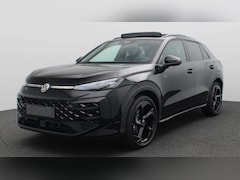 Volkswagen T-Roc - 1.5 eTsi R-Line First Edition 150PK DSG Pano-Schuifdak | Trekhaak | Black Style | 20" LM V