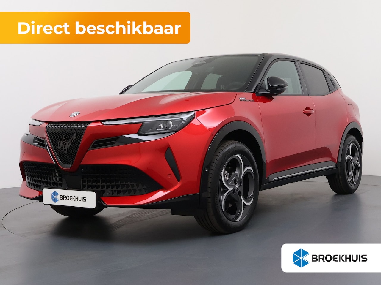 Alfa Romeo Junior - 1.2 Turbo Hybrid Ibrida Sport Speciale | Achterbank in delen neerklapbaar | Achteruitrijca - AutoWereld.nl