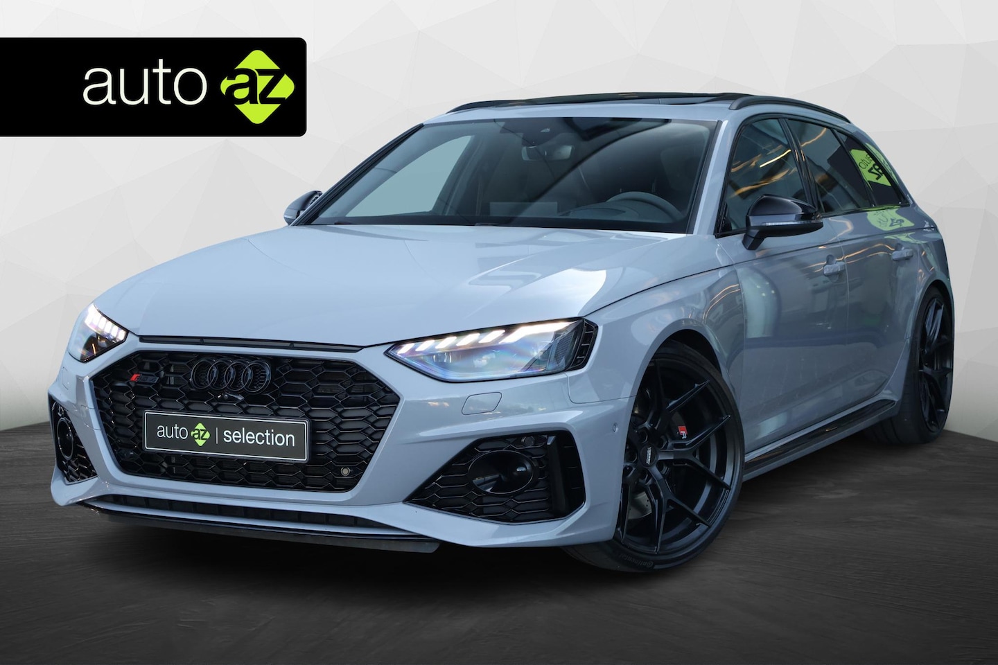 Audi A4 Avant - 2.9 TFSI RS 4 quattro competition plus / Kuipstoelen / Pano / B&O / Vossen - AutoWereld.nl