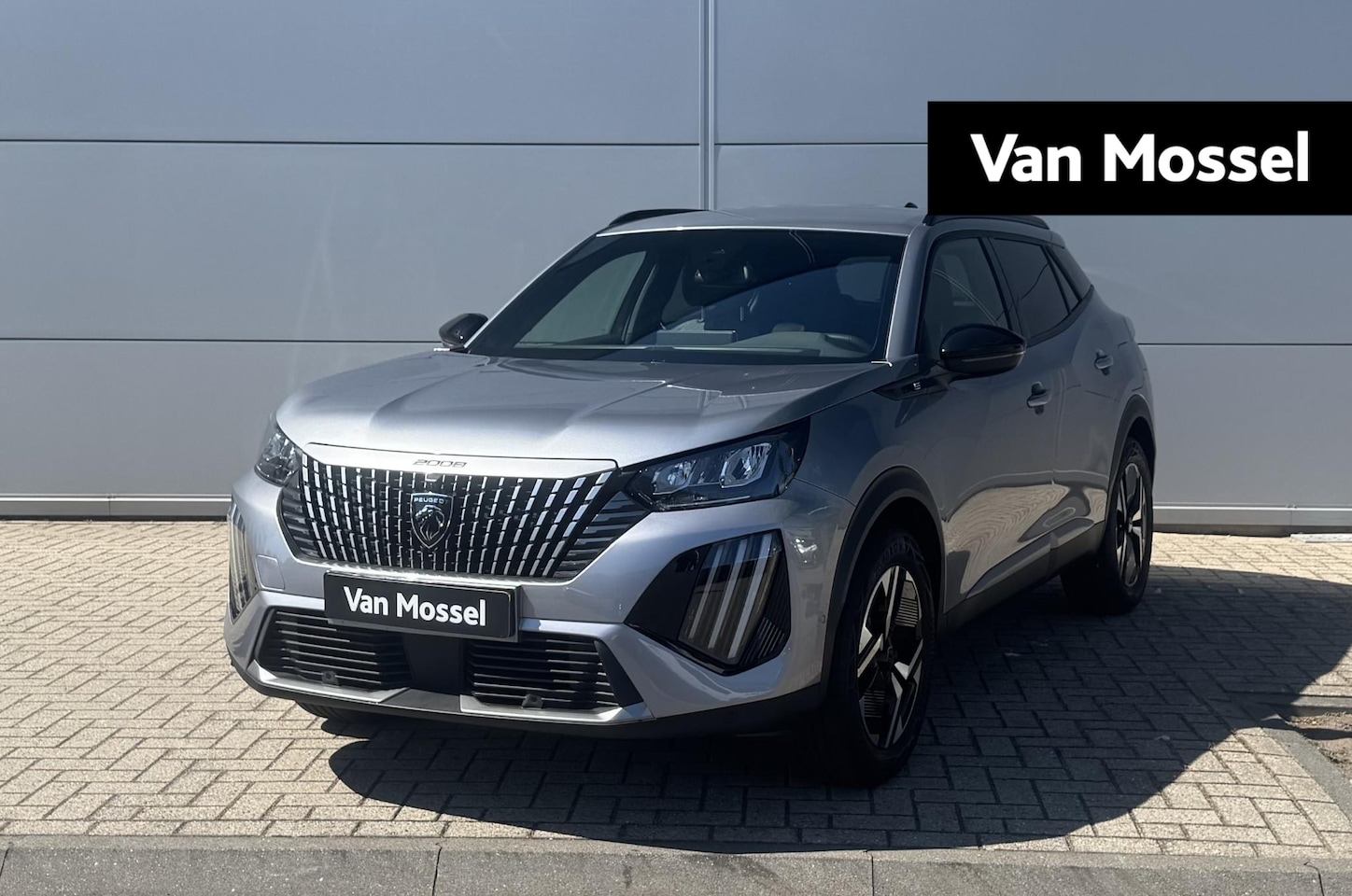 Peugeot e-2008 - EV Allure 54 kWh | Keyless Entry & Start | Camera | Navigatie - AutoWereld.nl