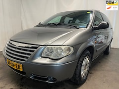 Chrysler Grand Voyager - 3.3i V6 SE Luxe SCHADEAUTO