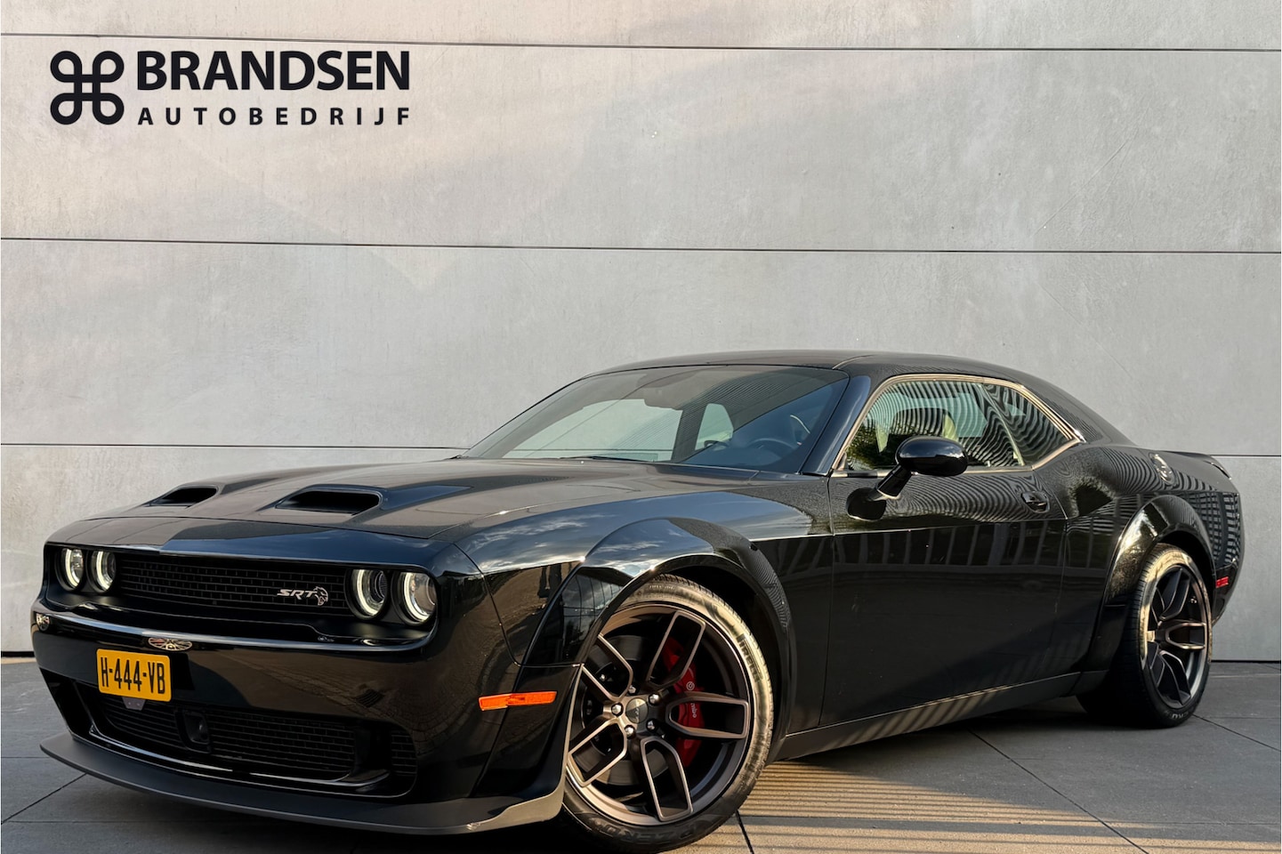 Dodge Challenger - SRT HELLCAT WB ACC-H&K-20"-Keyless-Stoelen verw/geventileerd - AutoWereld.nl