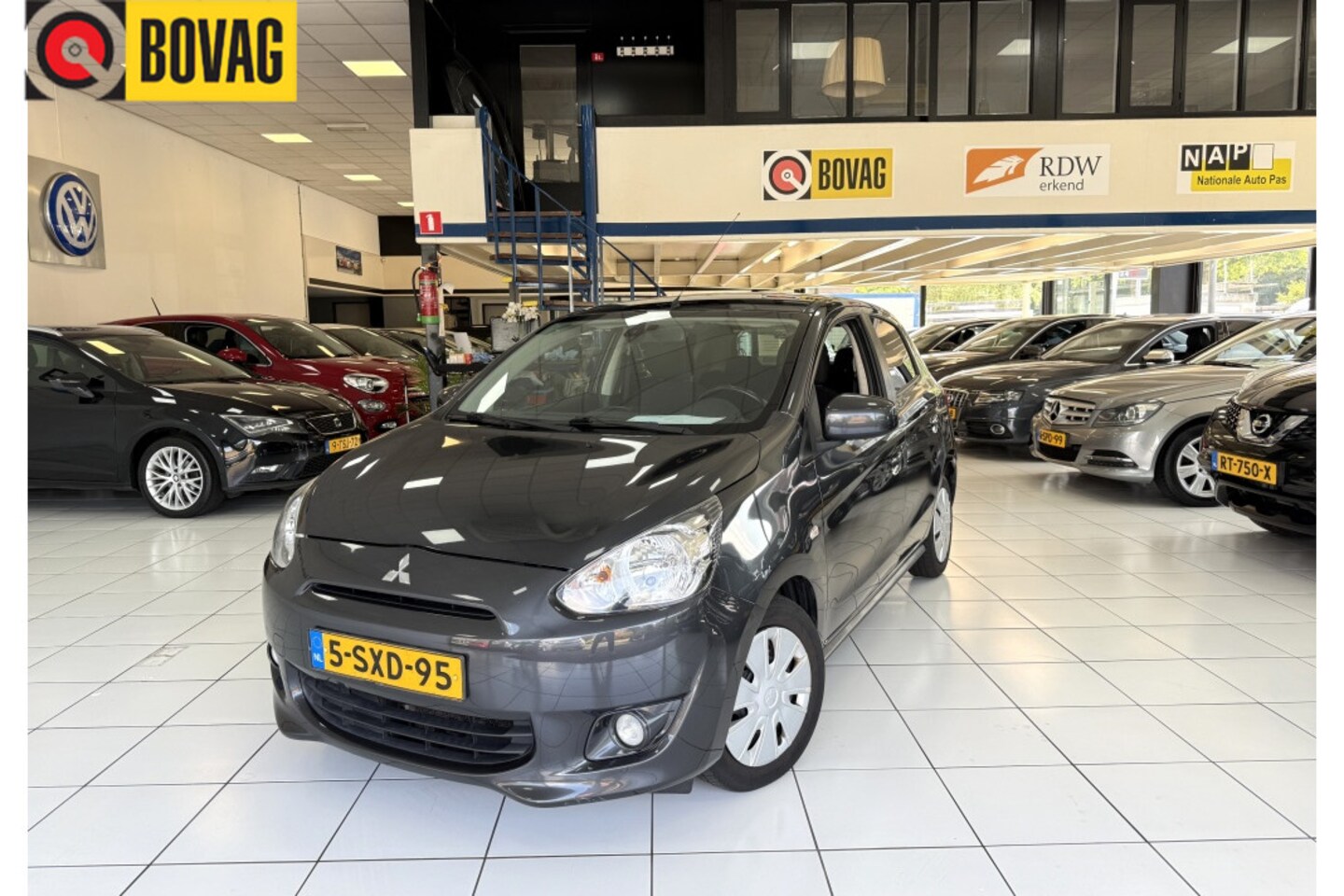 Mitsubishi Space Star - 1.0 Intense Airco Bovag garantie - AutoWereld.nl
