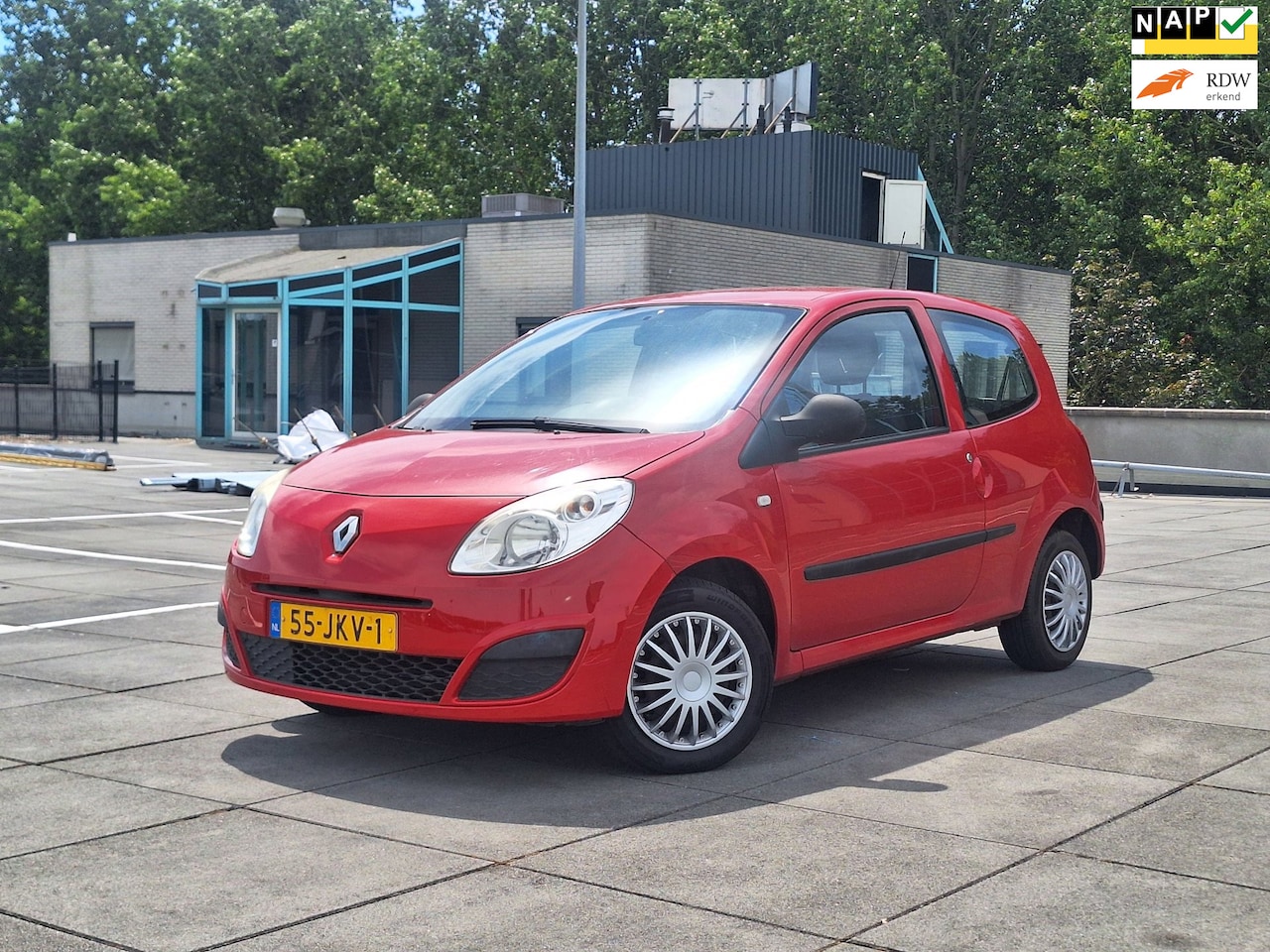 Renault Twingo - €2647,- 1.2 Authentique Apk 2027 Aircondition - AutoWereld.nl