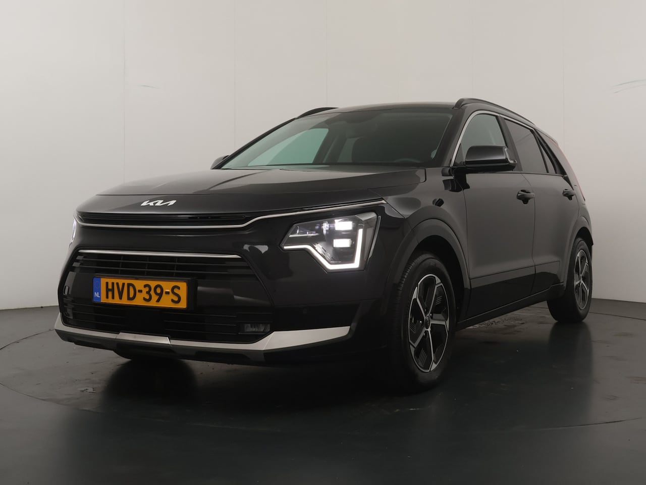 Kia Niro - 1.6 GDi Hybrid DynamicPlusLine - Stoel / Stuurwielverwarming - Elektrische achterklep - Na - AutoWereld.nl