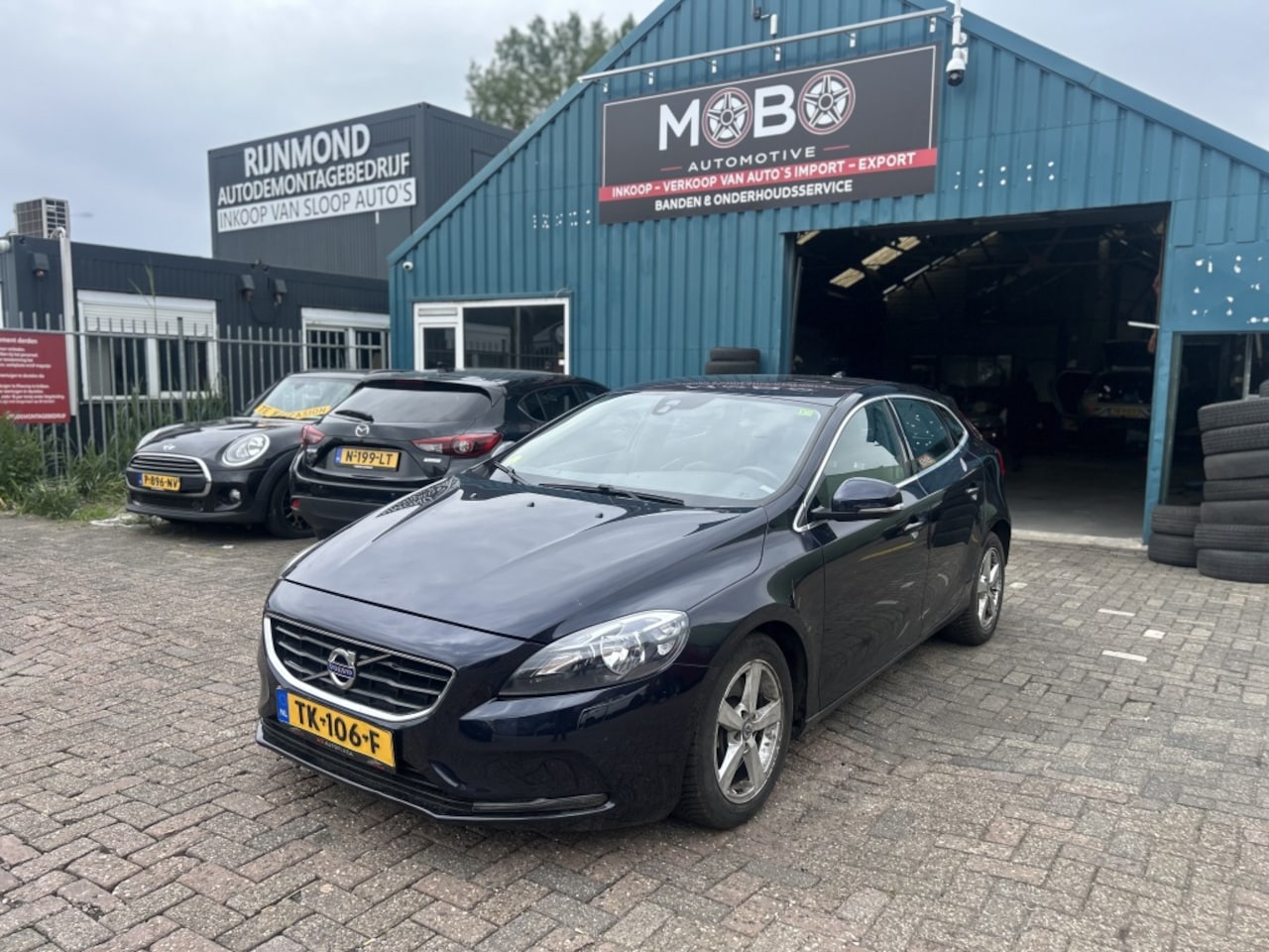 Volvo V40 - 2.0 D4 Summum 2.0 D4 Summum - AutoWereld.nl