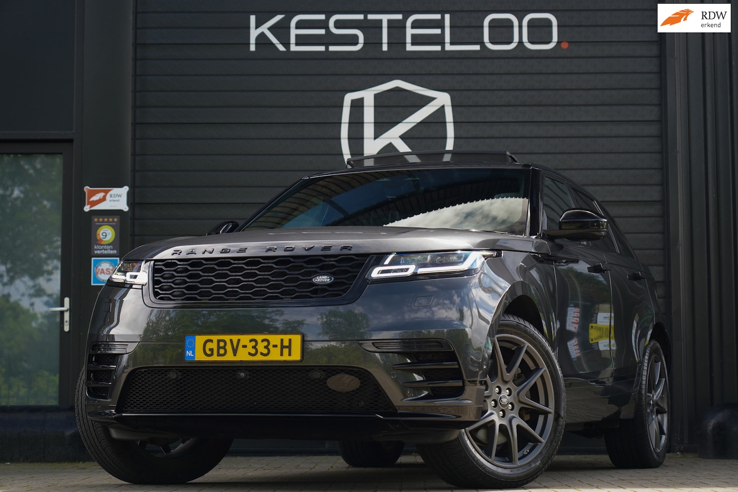 Land Rover Range Rover Velar - 2.0 P400e R-Dynamic PANO/HUD/MATRIX/DESIGN PAK/STOEL VERW/STUUR VERW/WINTER PAK/RIJ ASS - AutoWereld.nl
