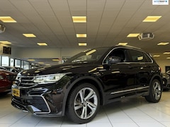 Volkswagen Tiguan - 1.5 TSI R-Line Business+/ 3x R-Line/Pano/Leder/VOL opties/Camera/Apple Carplay/Memory stoe