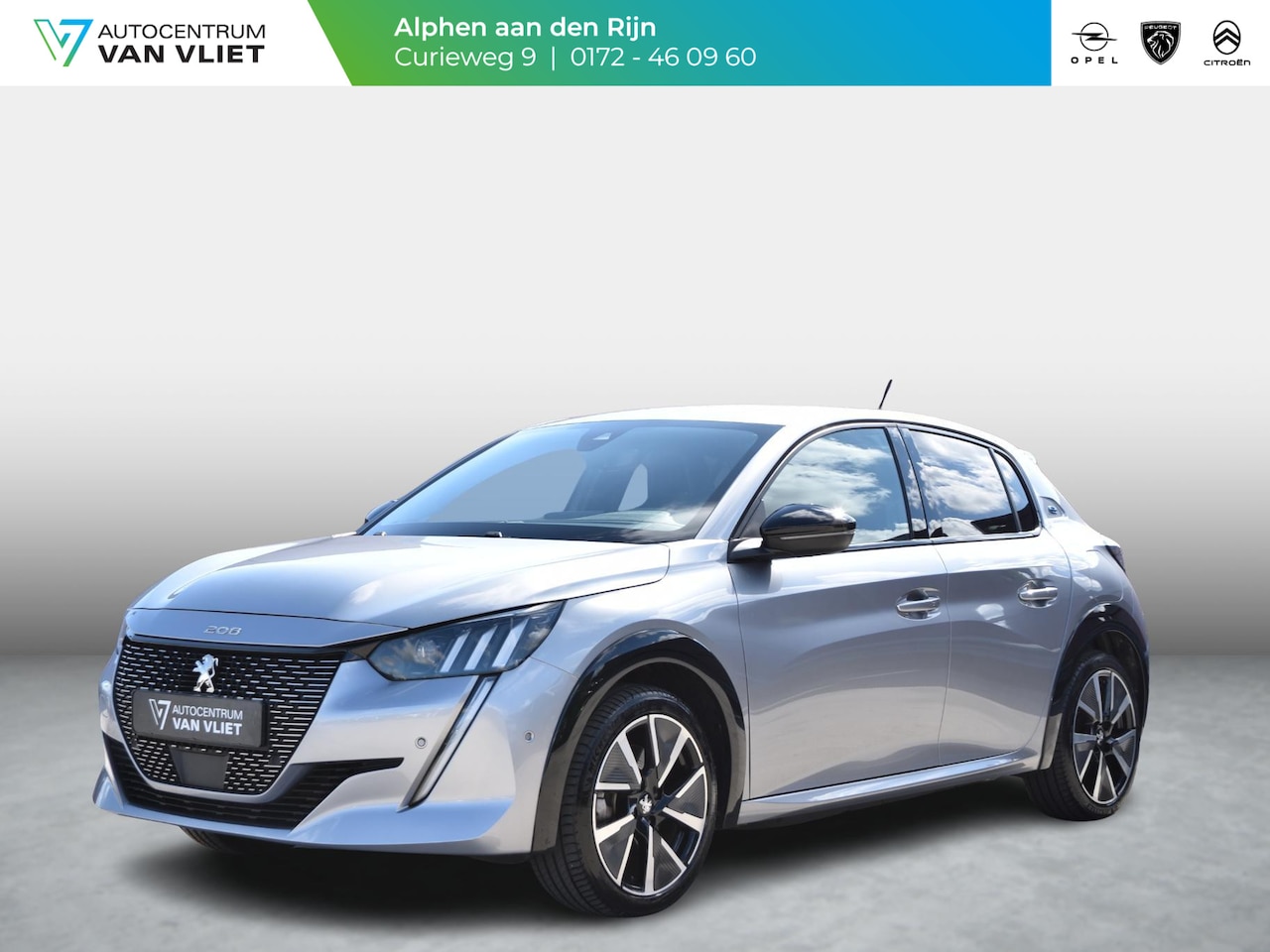Peugeot e-208 - EV GT Pack 50 kWh l voorstoelen verwarmd l adaptief cruise control l Apple Carplay/Android - AutoWereld.nl