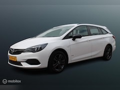 Opel Astra Sports Tourer - 1.2 Design & Tech, Camera, Voor + achter Pdc, App connect, Clima, Dode hoek Detectie, Navi