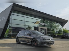 Volkswagen Golf - 8 GTI Clubsport 2.0 TSI 300pk Panoramadak IQ light Camera 19" LMV