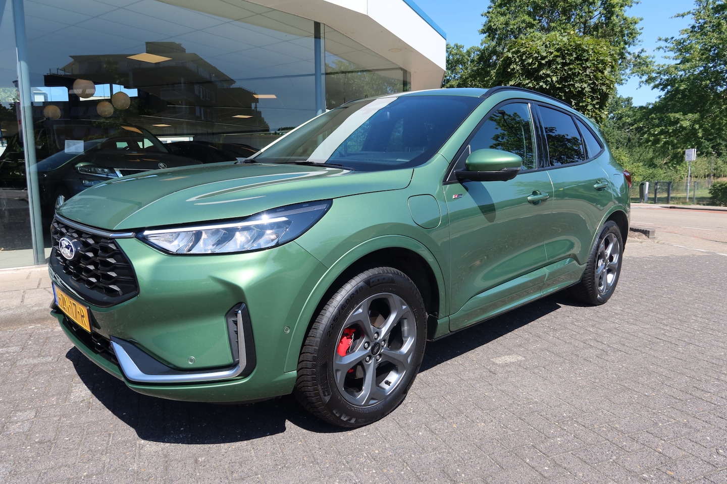 Ford Kuga - 2.5 PHEV ST-Line X (!) 24dkm NL-AUTO ! TREKHAAK I ALL-SEASON - AutoWereld.nl