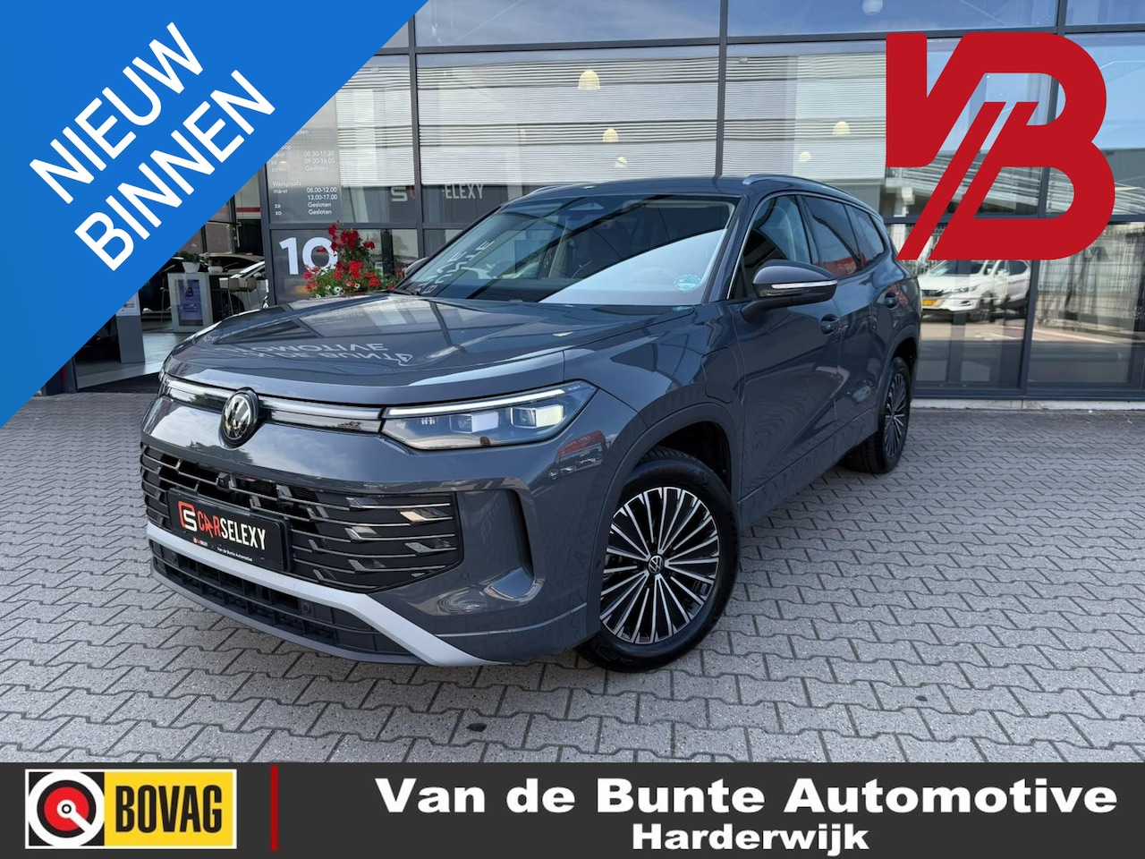 Volkswagen Tayron - 1.5 eHybrid Elegance *IQ Lights & Comfort Seats* - AutoWereld.nl