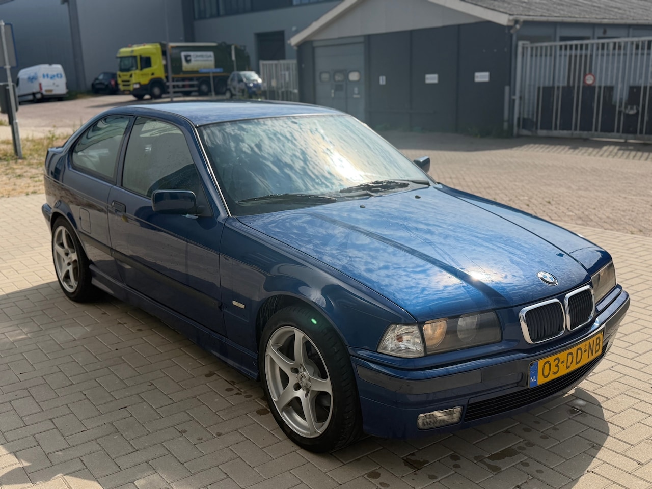 BMW 3-serie Compact - 316i Executive 316i Executive - AutoWereld.nl