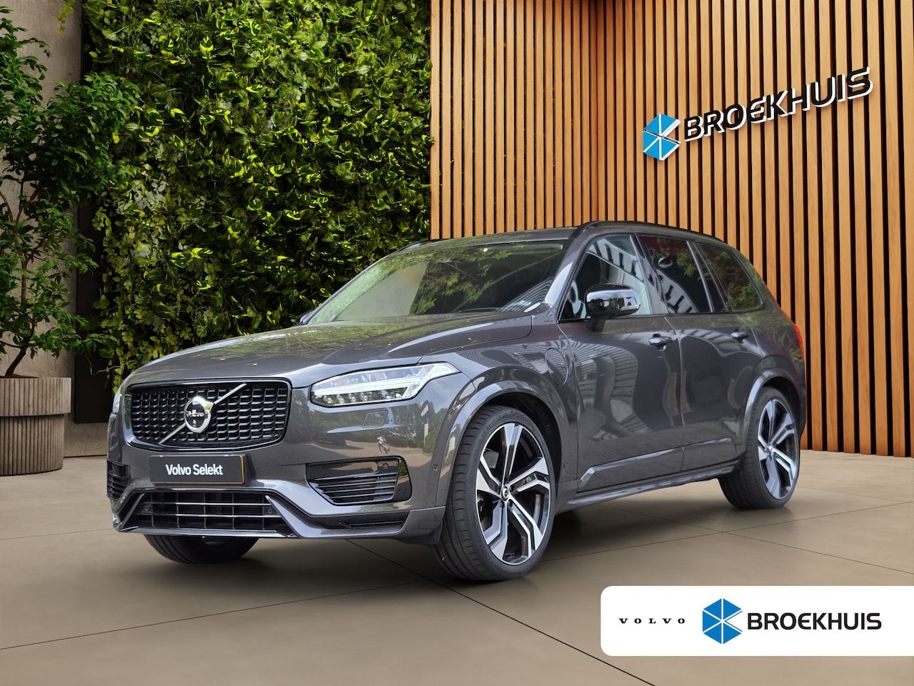 Volvo XC90 - 2.0 T8 Recharge AWD Ultimate Dark | SOH 96% | Luchtvering | Trekhaak | Massage/ventilatie - AutoWereld.nl