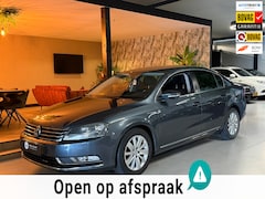 Volkswagen Passat - 1.8 TSI Highline | Trekhaak | Stoelverwarming | Cruise | PDC | Clima