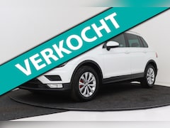 Volkswagen Tiguan - 1.4 TSI Connected Series | Org. NL | Elek. Trekhaak | Pano | CarPlay | Stoelmassage | Virt