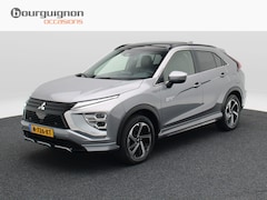 Mitsubishi Eclipse Cross - 2.4 PHEV Prestige | Stoelverwarming | Camera | Panoramadak | Climatronic | Navigatie | Car