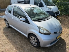 Toyota Aygo - 1.0-12V Comfort NL AUTO NAP 1e EIGENAAR GEEN IMPORT Elek pakket l Carplay l Navi l DEALER