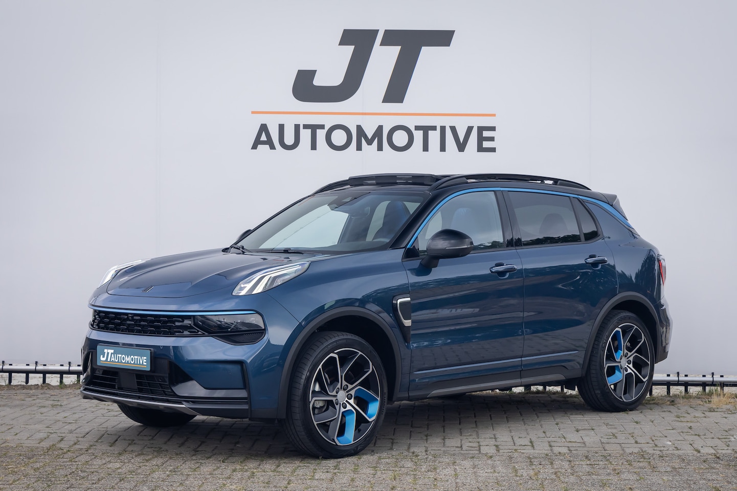 Lynk & Co 01 - Hyb 1.5 nlauto Pano | memory stoelen | 360 Camera | PDC | Stoelverwarming | adaptive cruis - AutoWereld.nl