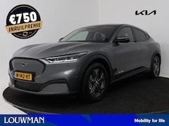Ford Mustang Mach-E - Extended RWD 98 kWh | Panoramadak | Afneembare Trekhaak | 360 Camera | Leder | €750-inruil