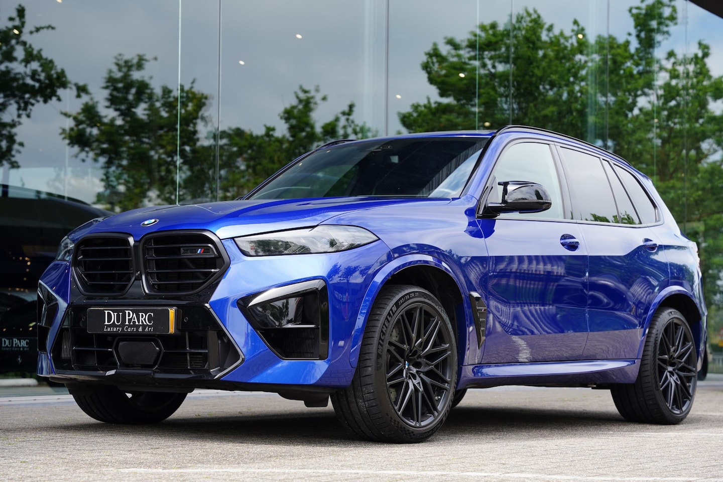 BMW X5 - M Competition / NL-Auto / Bowers & Wilkins / Skylounge / Massage Stoelen - AutoWereld.nl