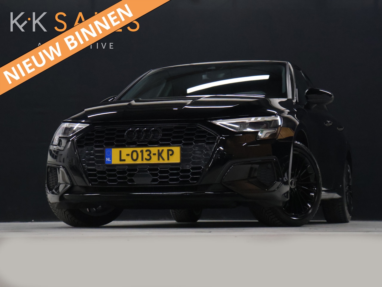 Audi A3 Limousine - 30 TFSI Business edition [APPLE CARPLAY, VOL LEDER, FULL LED, DIGITAL DASH, KEYLESS, DRAAD - AutoWereld.nl